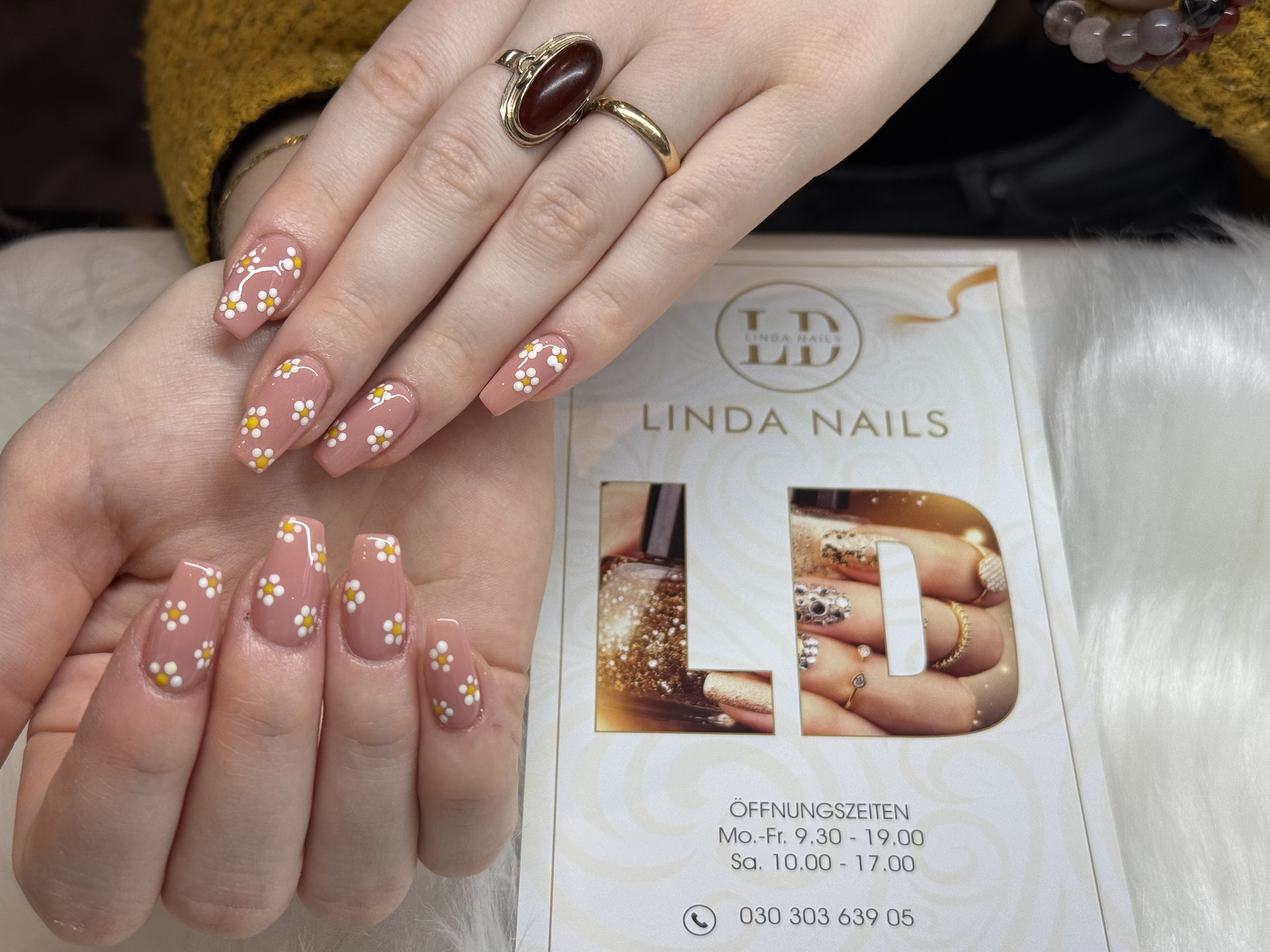Referenzarbeit Linda Nails — Motiv 1